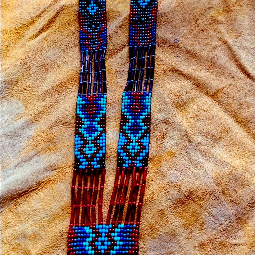 Brand New Necklace Handmade Red Blue  Rust Seed Bead Black Turquoise Lightweight - Picture 5 of 10